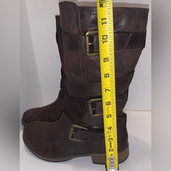 Maurices brown zip up boots - Picture 13 of 14